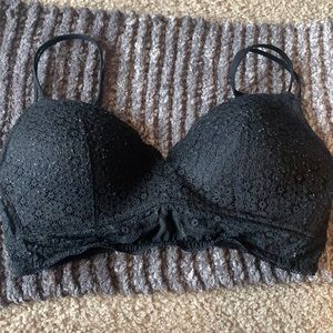 Black lace bra, comfy and gives you some lift!34C